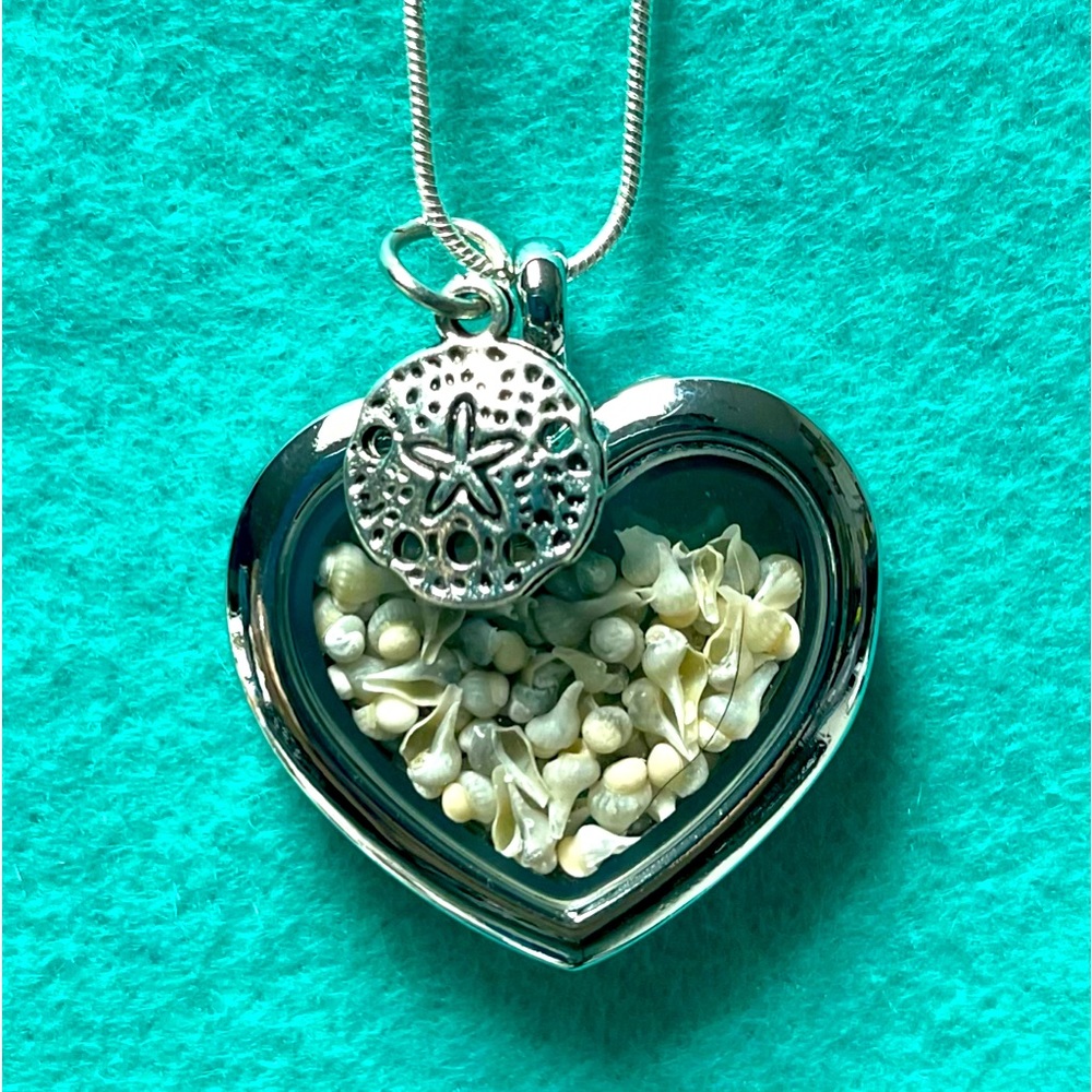 Beach Necklace! Handmade, silver plated tiny shell necklace w sand dollar charm.